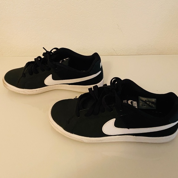 Nike Shoes - Nike Court Royale Sneakers